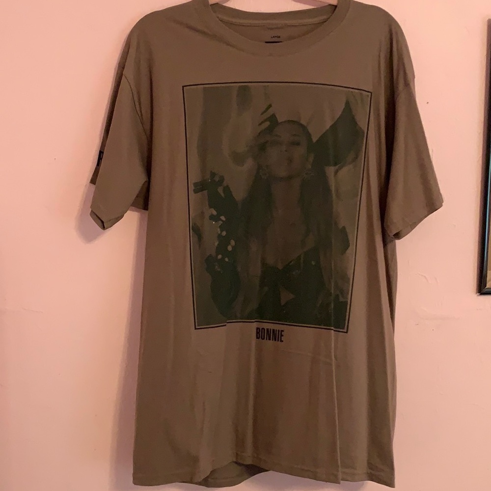 Brand new Beyonce & Jay-Z OTR II t shirt
